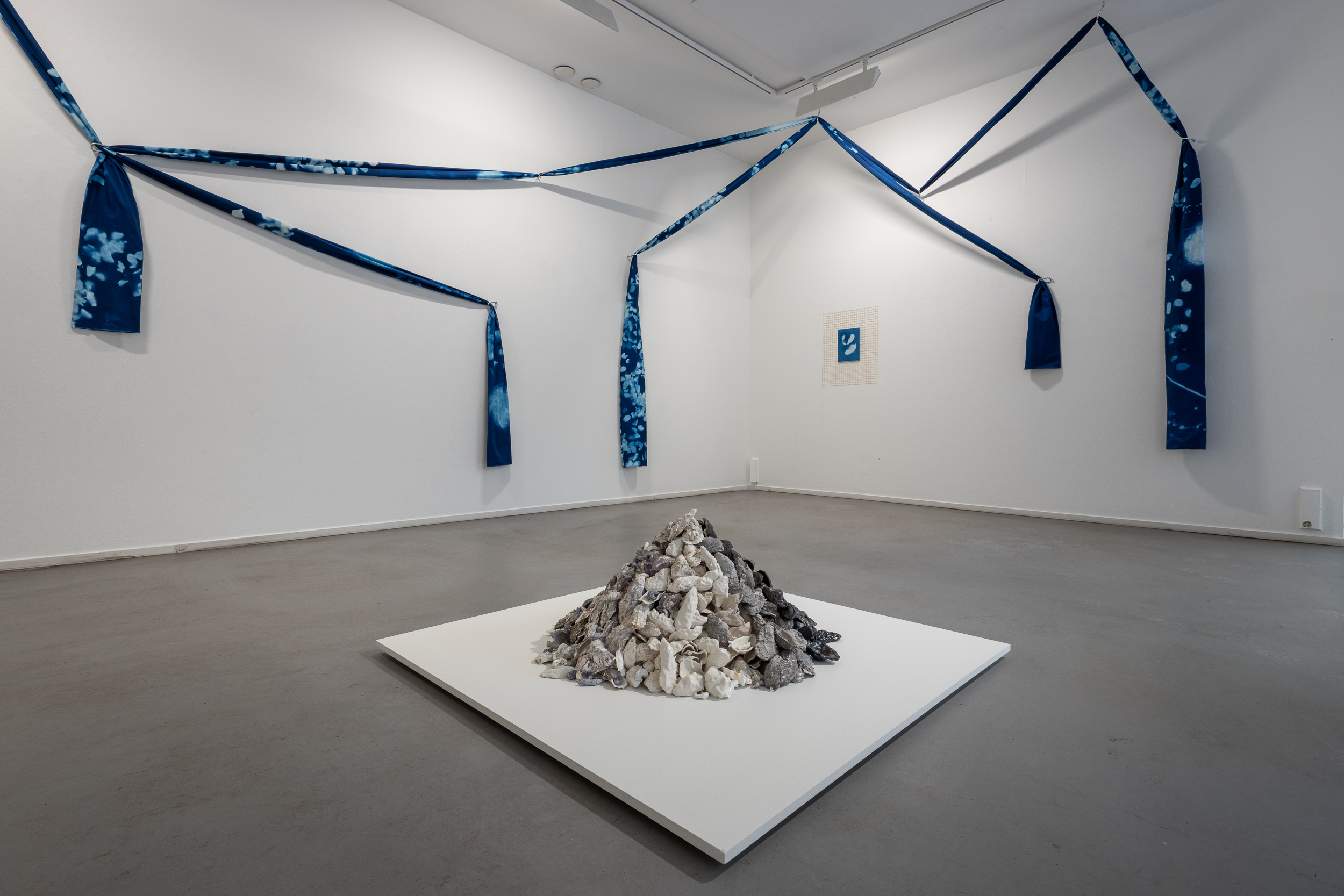 Skeletal Earths, Afterlife Waters